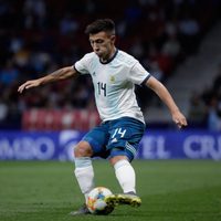 Barcelona: un argentino suena para reforzar la defensa