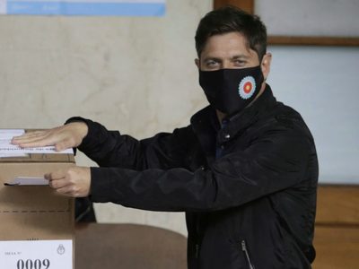 ELECCIONES 2021: ya votó el gobernador de la Provincia de Buenos Aires, Axel Kicillof
