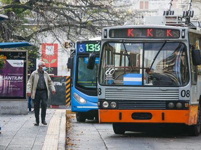 Conflicto sin fin: la UTA volvió a dejar sin colectivos a Rosario
