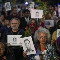 “Ainda Estou Aqui” lidera la taquilla en Brasil y confronta al país con el trauma de la dictadura