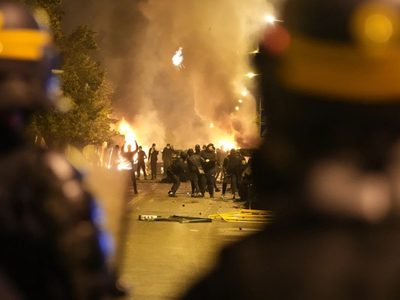 Caso Nanterre: Francia investiga a policía que mató a un joven de 17 años por "homicidio voluntario"