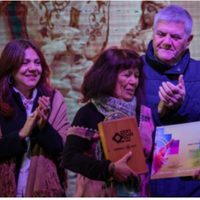 La 52ª Feria del Poncho consagró a una artesana neuquina con el primer premio