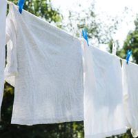 Cómo sacar las manchas de óxido de tu ropa con este sencillo truco