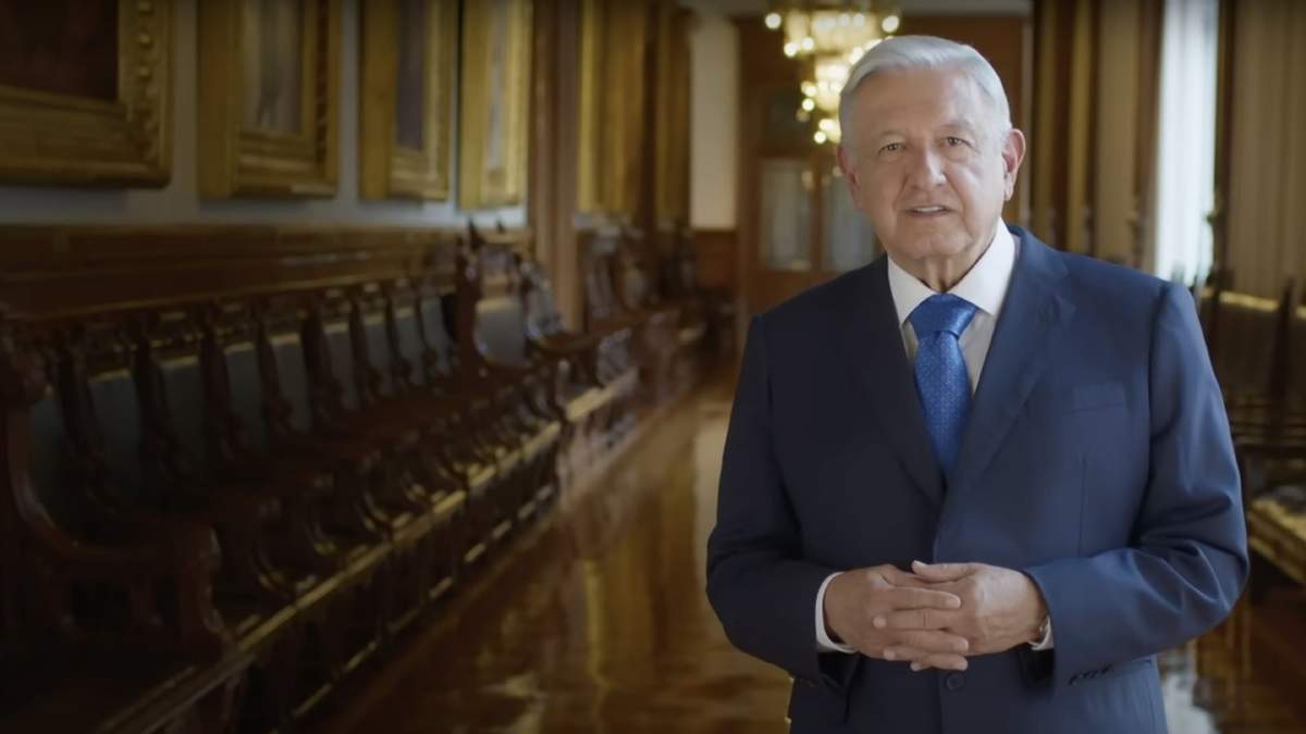 El primero de los anuncios en radio y TV