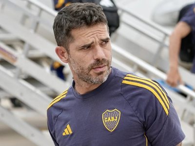 Cambios obligatorios: Fernando Gago se prepara para el duelo entre Boca y Newell's