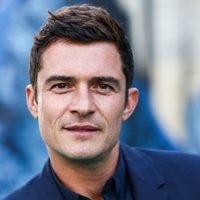¡Un desastre para toda vida! Orlando Bloom se hace un emotivo tatuaje del que se puede arrepentir