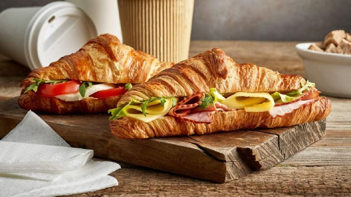 Bocata de croissant. Fuente: (Instagram)