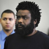 Un asesino que comió parte del cerebro de su víctima recibió libertad condicional en un psiquiátrico