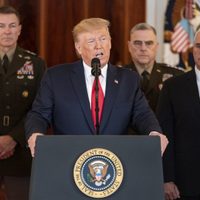 Trump anuncia "sanciones económicas adicionales" contra Irán