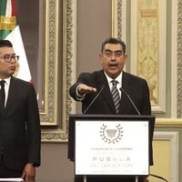 Sergio Salomón Céspedes toma protesta como gobernador sustituto de Puebla