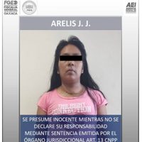 Dan de alta a mujer acusada de matar a sus 4 hijos; la envían a valoración psiquiátrica