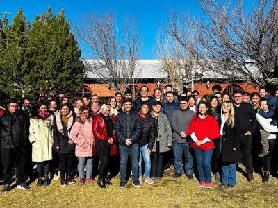 Militantes de Avanzar Neuquén preparan sus propuestas de campaña para 2023