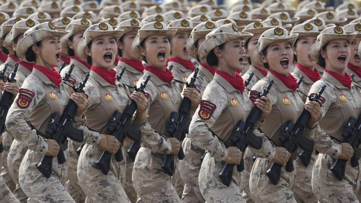 China. Desfile militar del 3 de septiembre último