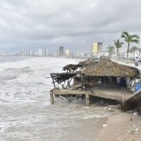 “Pamela” deja inundaciones y sin luz a 120 mil usuarios de Sinaloa y Nayarit