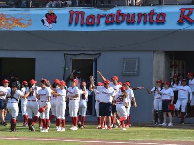 Diablos Rojos Femenil debutan en casa con rotunda victoria