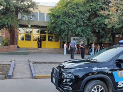 Horror en San Cristóbal: qué dijo la coordinadora de Educación de la ciudad, donde un chico mató a otro en la secundaria