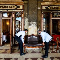 Una cafetería histórica de la plaza San Marcos, en Venecia, podría cerrar por la pandemia