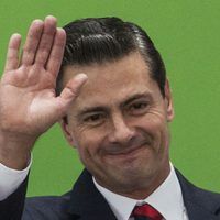 Peña celebra su cumpleaños 52 en Colima y ofrece trabajar hasta el último día de su sexenio