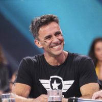 Una nueva sección de “Sálvame” comenzó con un Alonso Caparrós sorprendiendo con su vestimenta