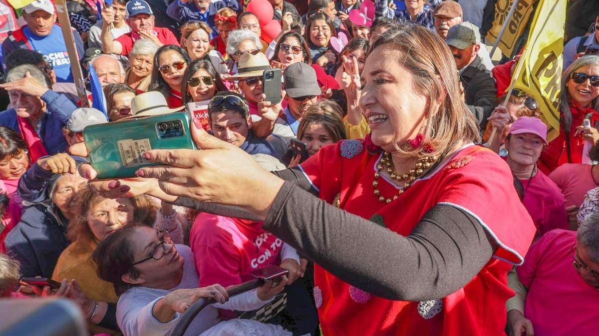 La precandidata en Ensenada