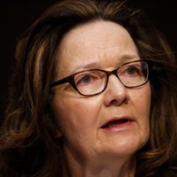 El Senado de EU confirma a Gina Haspel como directora de la CIA