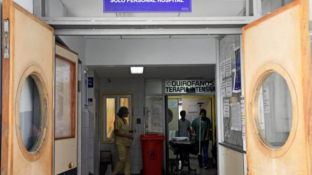 Terapia intensiva del Hospital Catro Rendón. Fuente: (Florencia Salto - Diario RN)