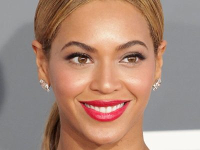 ¡Cuidado! Beyoncé en plena calle hace "esto" y ¡todos enloquecen!