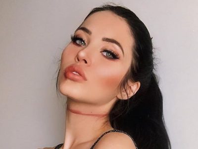 "Curiosa": el original modelo con el que Claudia Alende incendió Instagram