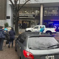 Un preso acusado de abuso sexual se arrojó de un cuarto piso en los tribunales