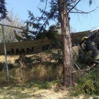 Se desploma avioneta de escuela aérea en el Edomex; hay dos heridos