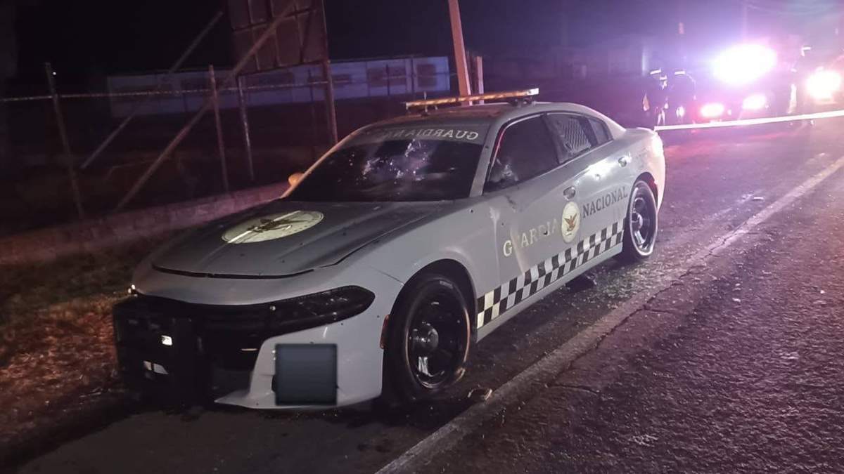 Vehículo de la GN en la que fueron atacados los elementos