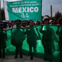 Morena, por legalizar el aborto antes de la llegada de AMLO