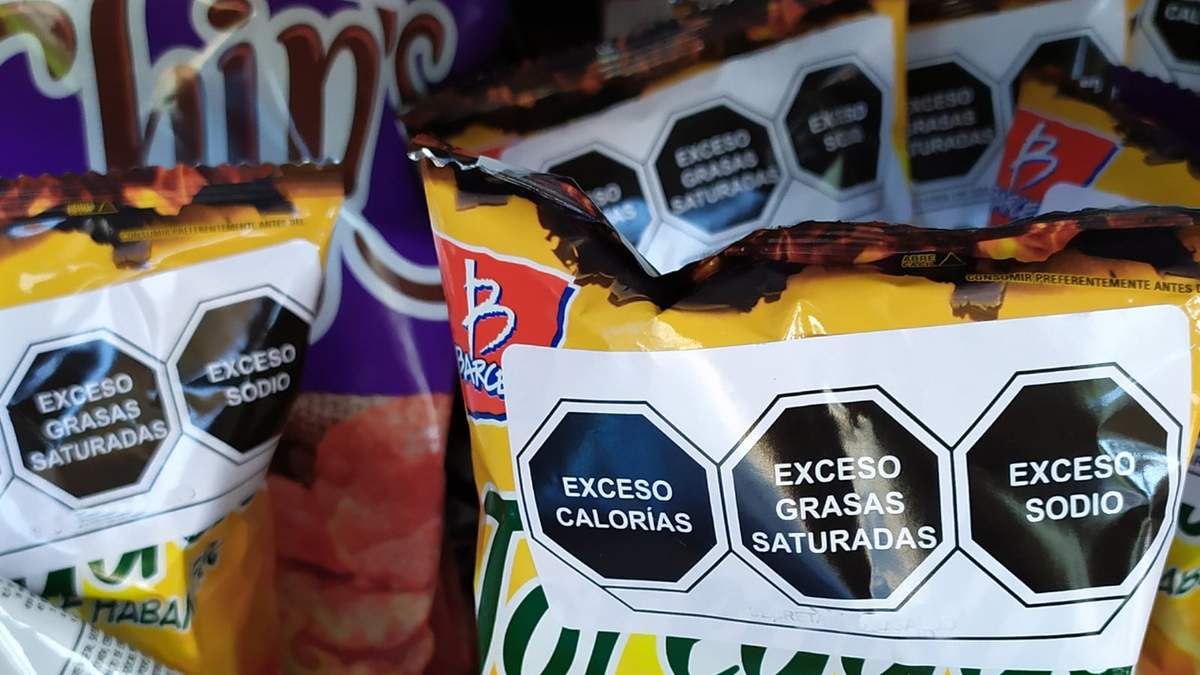 Solo algunos productos deberán contener el etiquetado frontal. Fuente: (X)