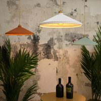 No tires las botellas plásticas: mirá cómo crear esta fabulosa lámpara que combina con todo