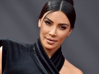 ¡VIRAL! Kim Kardashian como nunca la viste. ¡Parece otra persona!