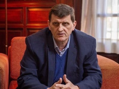 Un ministro de Misiones dijo que los senadores votaron en contra para beneficiar a Milei