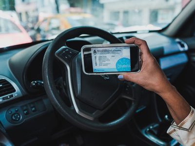El Gobierno cerrará el 40 % de los Registros Automotores