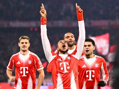 Bayern Múnich golea 8-1 al Wolfsburgo y es líder en la Bundesliga