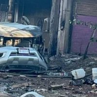 Estalla vehículo cargado de pirotecnia en Michoacán; dos mujeres murieron