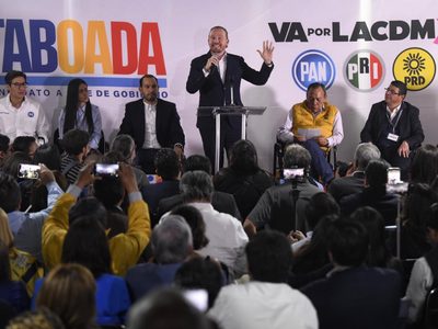 Taboada registra su candidatura y asegura que serán el primer gobierno de coalición