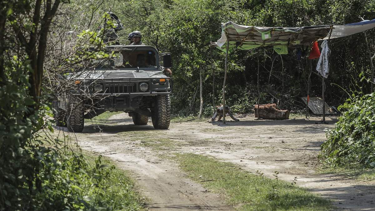 En la imagen, el predio asegurado en Coatzingo, Puebla, donde se encuentra el presunto narcolabotorio en vez de una granja de cerdos.