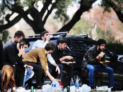 El Gobierno bonaerense ya sabe que "si los casos siguen subiendo, habrá que ir para atrás"