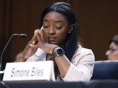 Simone Biles culpa de abuso sexual a Larry Nassar "y a todo el sistema que lo permitió"