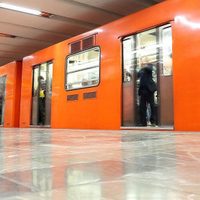 Detienen a tres asaltantes en el Metro; podrían alcanzar una pena de hasta 15 años en prisión