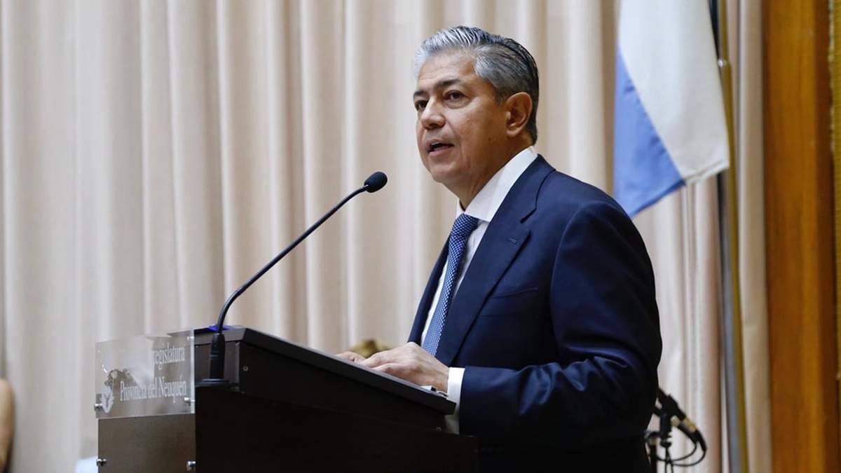 El gobernador se muestra cercano y conciliador. Fuente: (Prensa Gobierno)