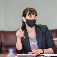Leticia Esteves también quiere ponerle freno al “lenguaje inclusivo”