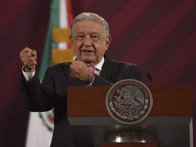 AMLO presume su aprobación según encuesta de Morning Consult