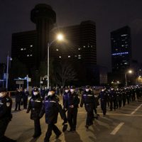 China disminuye las reglas anticovid ante las manifestaciones en Guanghzou