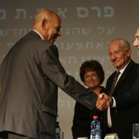 Fallece el autor y activista israelí Sami Michael a los 97 años