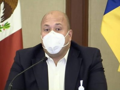 Enrique Alfaro da negativo a la prueba de covid-19